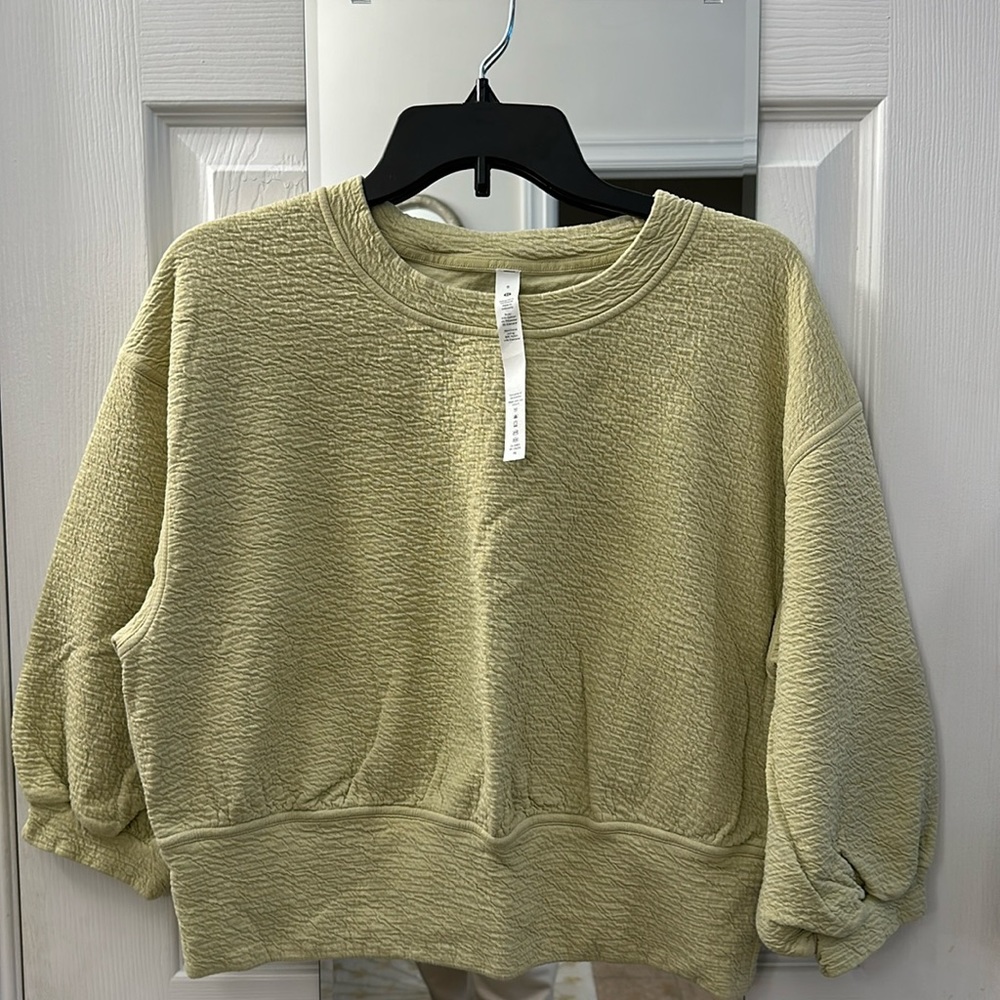 LuluLemon Top